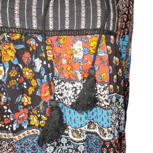 Andree Tunic Dress Small Long Sleeve Tassels Keyhole Neckline Boho Festival - Picture 3 of 7